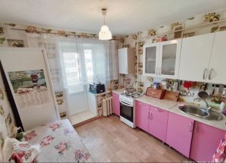 Продам 1-комнатную квартиру, 37 м2, Туймазы, улица Салавата Юлаева, 69