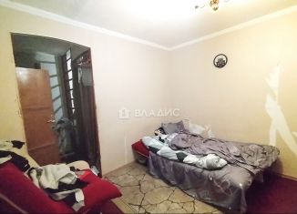Продажа двухкомнатной квартиры, 39.2 м2, Тобольск, микрорайон Менделеево, 12