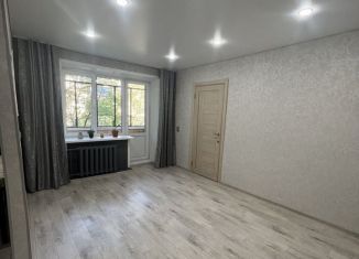 Продам 2-комнатную квартиру, 45.4 м2, Заинск, Комсомольская улица, 75