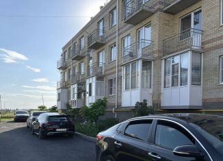 Продажа двухкомнатной квартиры, 40 м2, Таганрог, улица Победы, 95, ЖК Андреевский