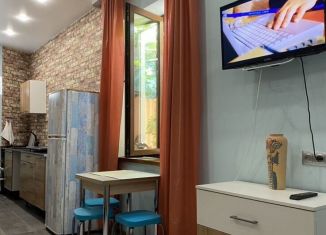 Сдается в аренду дом, 30 м2, Феодосия, улица Победы, 20