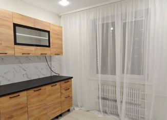Продажа 2-ком. квартиры, 50 м2, Оренбург, улица Сергея Лазо, Дзержинский район
