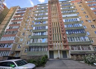 Продаю четырехкомнатную квартиру, 79.1 м2, Ставрополь, улица Пирогова, 62/3, микрорайон № 34