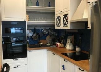 Сдам в аренду трехкомнатную квартиру, 75.9 м2, Москва, Берёзовая аллея, 17к1, ЖК Грин Парк