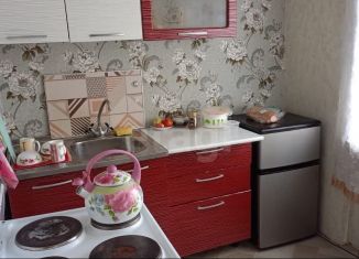 Продается 2-комнатная квартира, 44 м2, Тобольск, микрорайон Менделеево, 8