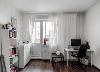 Продам 1-ком. квартиру, 37.4 м2, Санкт-Петербург, метро Звёздная, Дунайский проспект, 7к7