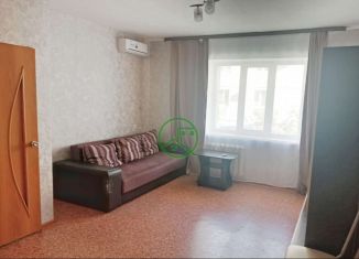 Сдаю однокомнатную квартиру, 36 м2, Сызрань, улица Ватутина, 150Б