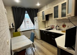 2-комнатная квартира в аренду, 46 м2, Лобня, улица Ленина, 16