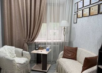 Сдаю в аренду офис, 10 м2, Чита, улица Бабушкина, 50