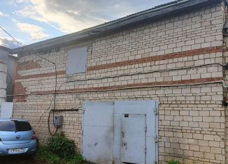 Продаю гараж, 30 м2, Сарапул