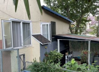 Сдам дом, 35 м2, посёлок городского типа Дагомыс, Летняя улица, 3