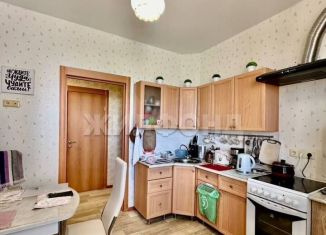 Продаю 2-ком. квартиру, 50.3 м2, село Подстёпки, Школьная улица, 15