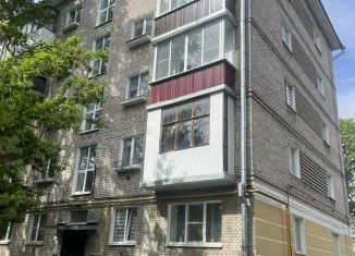 Двухкомнатная квартира на продажу, 44 м2, Псков, Советская улица, 53