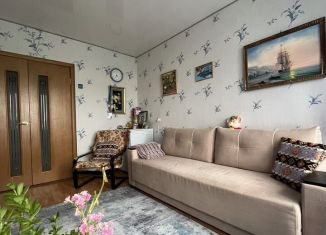 Продается двухкомнатная квартира, 47 м2, Свердловская область, улица Ленина, 74