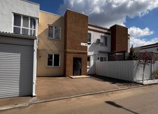 Продам четырехкомнатную квартиру, 139.8 м2, Краснодар, улица Баха, 10к1, микрорайон Немецкая Деревня