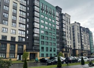Продается 2-ком. квартира, 51 м2, Калининградская область, улица Героя России Виталия Мариенко, 8
