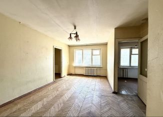 Продам 2-комнатную квартиру, 42 м2, Нижний Новгород, улица Бекетова, 44, метро Горьковская
