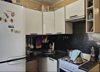 Продам двухкомнатную квартиру, 40.8 м2, Боровичи, Рабочая улица, 7