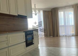 Сдаю в аренду 3-комнатную квартиру, 103 м2, Сочи, Кирпичная улица, 2к1, ЖК Триумф