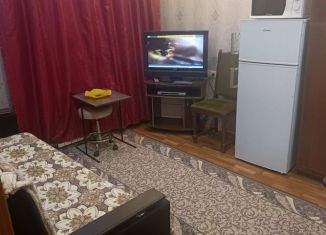 Сдаю комнату, 11 м2, Санкт-Петербург, 10-я линия Васильевского острова, 25/42, метро Горный институт