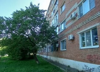 Продаю однокомнатную квартиру, 38 м2, станица Динская, улица Калинина, 47