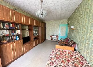 Продажа двухкомнатной квартиры, 52.7 м2, Псков, улица Шелгунова