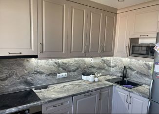 Продаю 2-ком. квартиру, 62 м2, Чувашия, Радужная улица, 1к1