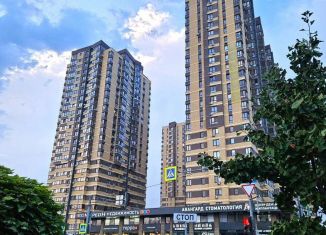 Продам 2-ком. квартиру, 70 м2, Краснодар, Уральская улица, 71к2, ЖК Галактика