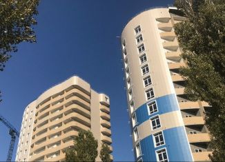 Продам четырехкомнатную квартиру, 116 м2, Краснодар, микрорайон Черемушки, улица Вишняковой, 1/23к2