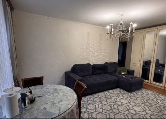 Сдам в аренду трехкомнатную квартиру, 65 м2, Грозный, бульвар М.А. Эсамбаева, 6