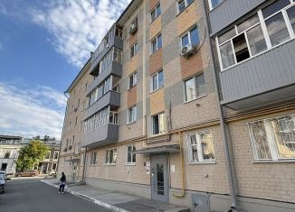 Сдается 1-комнатная квартира, 31 м2, Казань, улица Сары Садыковой, 7