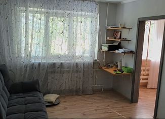 Продам четырехкомнатную квартиру, 61 м2, Бугульма, улица Салиха Сайдашева, 1