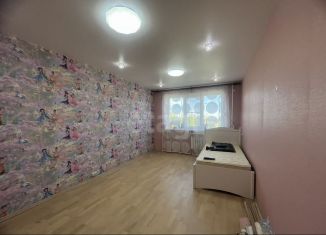 Продажа 2-ком. квартиры, 48 м2, Кыштым, улица Челюскинцев, 61