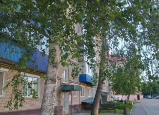 Продажа четырехкомнатной квартиры, 64 м2, Заинск, улица Ленина, 23