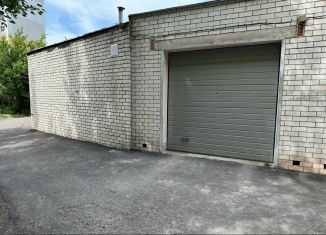 Продаю гараж, 30 м2, Курск
