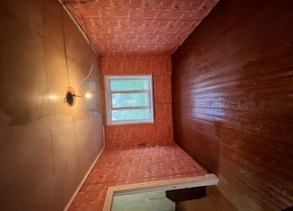 Продажа двухкомнатной квартиры, 38 м2, Боровичи, Загородная улица, 73