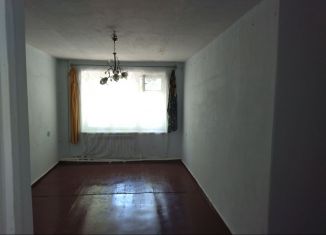 3-комнатная квартира на продажу, 58.6 м2, посёлок городского типа Усть-Донецкий, улица Строителей, 83