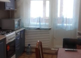 Сдача в аренду трехкомнатной квартиры, 69 м2, Усинск, Комсомольская улица, 15