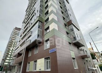 Продаю 4-ком. квартиру, 90 м2, Казань, улица Вишневского, 59Ак3, ЖК Нестеровский