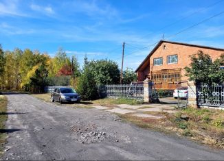 Продается дом, 400 м2, рабочий посёлок Москаленки, улица Ленина