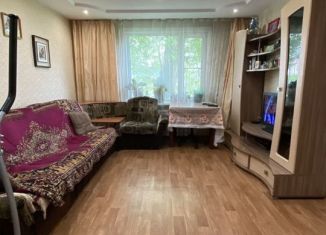 Продажа 3-комнатной квартиры, 54 м2, поселок городского типа Залари, Российская улица, 3