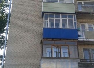 Продаю трехкомнатную квартиру, 60 м2, поселок Андреево