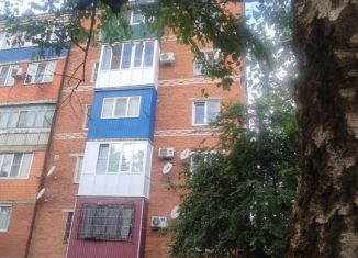 Двухкомнатная квартира на продажу, 48 м2, Апшеронск, Профсоюзная улица, 62
