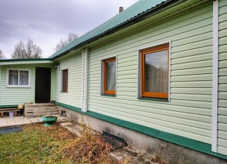 Продаю дом, 70 м2, деревня Клюксы, Западная улица