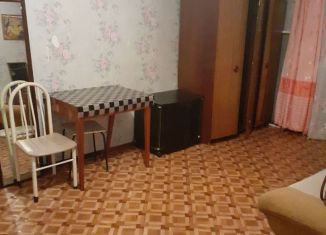 Сдача в аренду комнаты, 17 м2, Биробиджан, Советская улица, 55