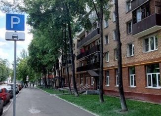 Продается трехкомнатная квартира, 56.1 м2, Москва, улица Петра Романова, 6, метро Кожуховская