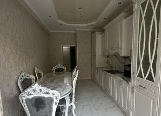 Продаю трехкомнатную квартиру, 102 м2, Чечня, проспект Ахмат-Хаджи Абдулхамидовича Кадырова, 137