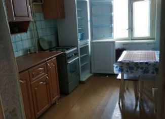 Продаю 3-ком. квартиру, 63 м2, село Юрьево, улица Ленина, 3