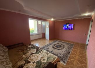 Продается 2-комнатная квартира, 48 м2, Моздок, улица Ленина, 20