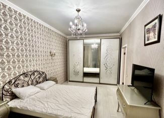 Сдается 2-комнатная квартира, 90 м2, Москва, Нежинская улица, 1к3, ЖК Кутузовская Ривьера